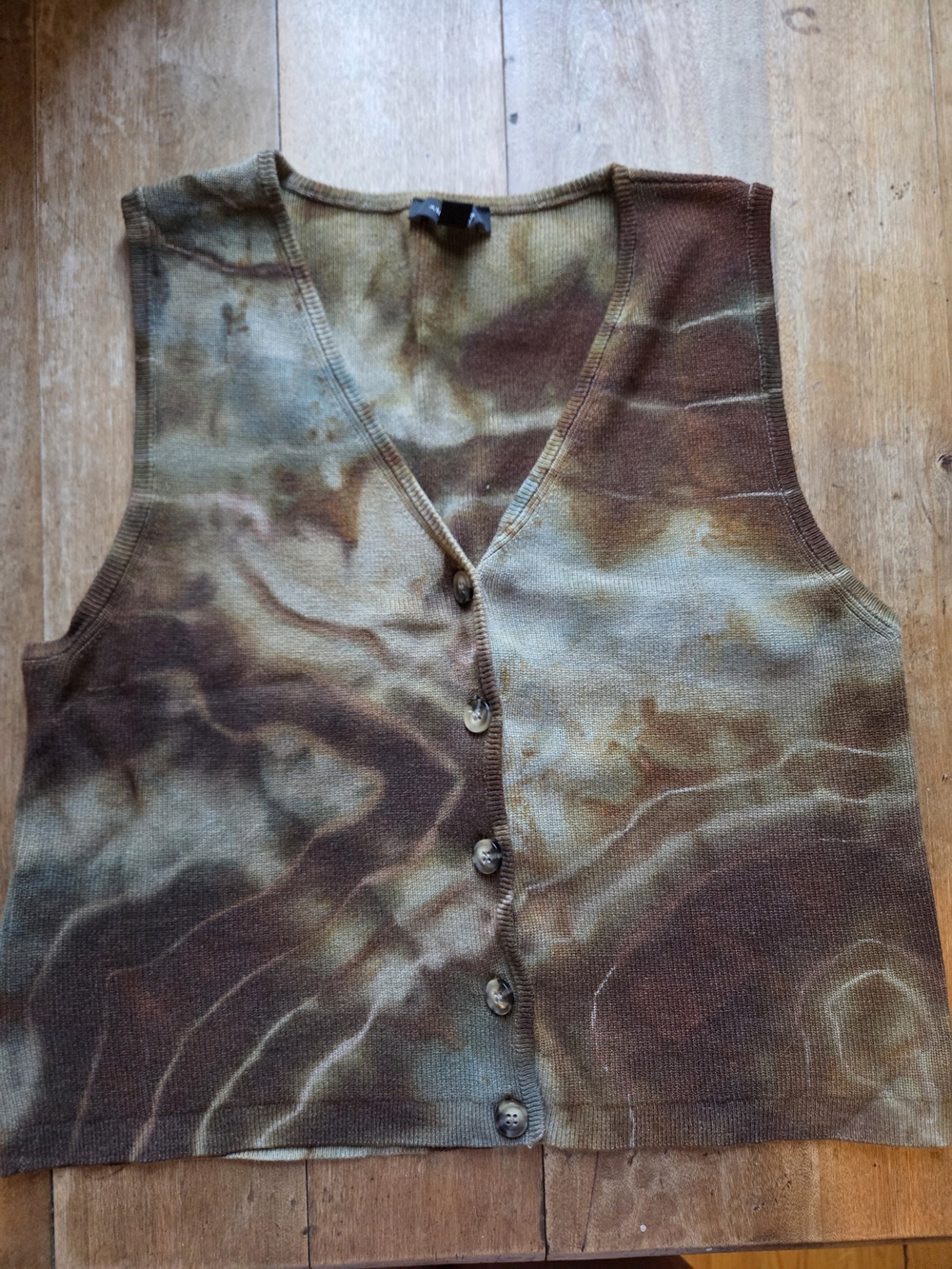 Ann Taylor Brown and Tan Tie-Dye Sleeveless Button-Down Top